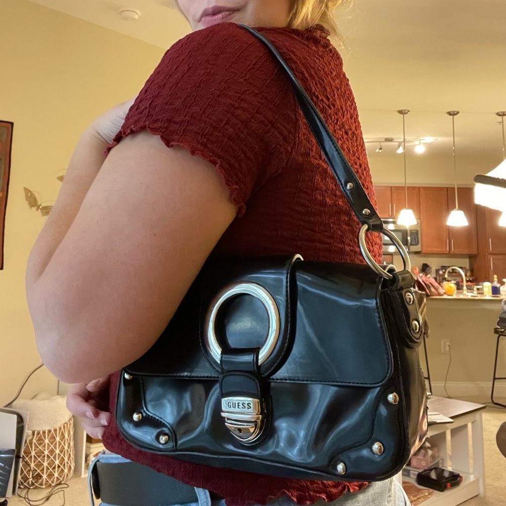 Y2K Guess Shoulder Bag - Picture 4 of 9